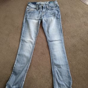 Hydraulic jeans